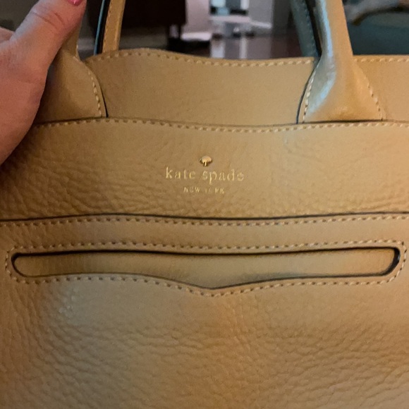 Kate Spade Tote - Picture 6 of 8